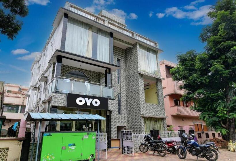 Oyo Flagship Hotel Mahal