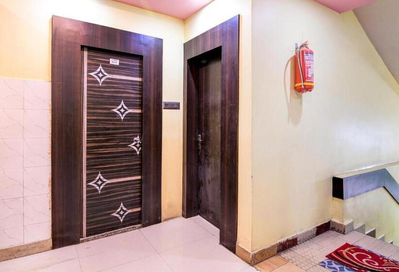 Oyo Flagship Hotel Mahal