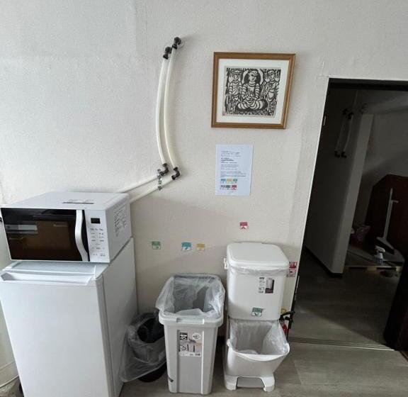 پانسیون れれれ