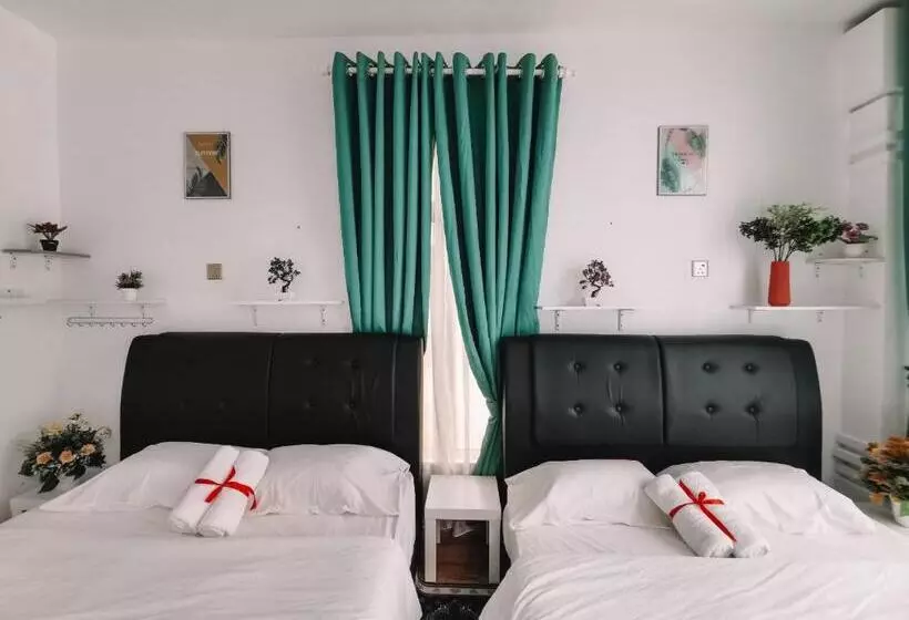 Majatalo Inap Idaman 5 With 2 Queen Bed In Kubang Kerian