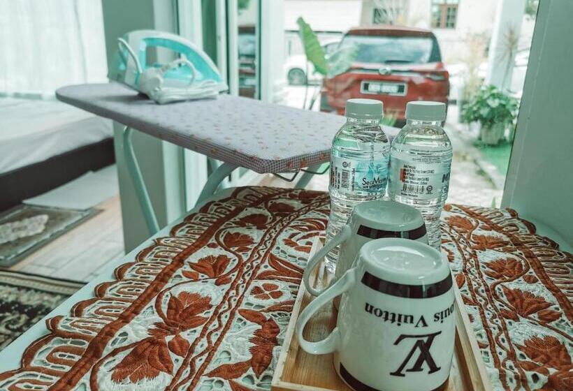 بنسيون Inap Idaman 5 With 2 Queen Bed In Kubang Kerian