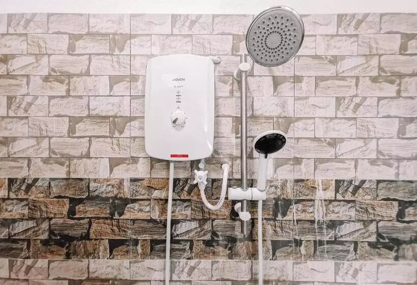 Majatalo Inap Idaman 5 With 2 Queen Bed In Kubang Kerian