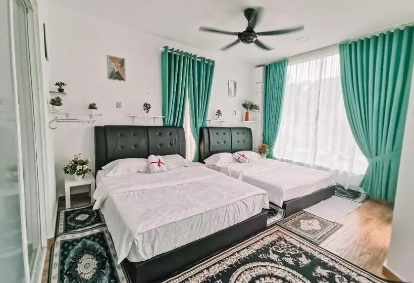 Majatalo Inap Idaman 5 With 2 Queen Bed In Kubang Kerian