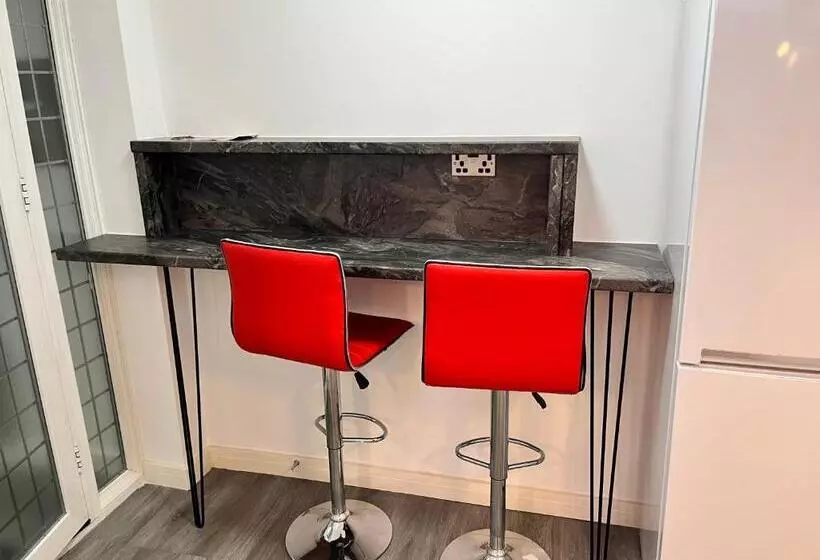 Majatalo Pinewood Guest House