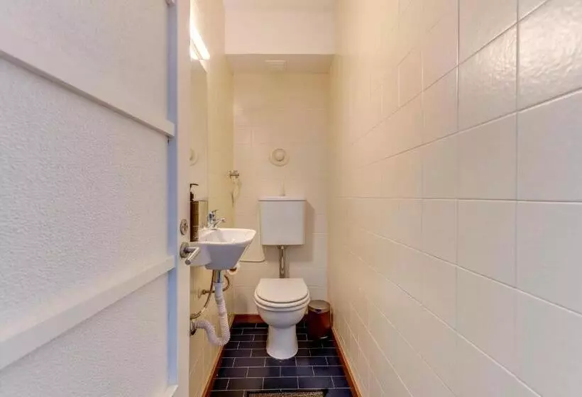 پانسیون Quiet View Rooms