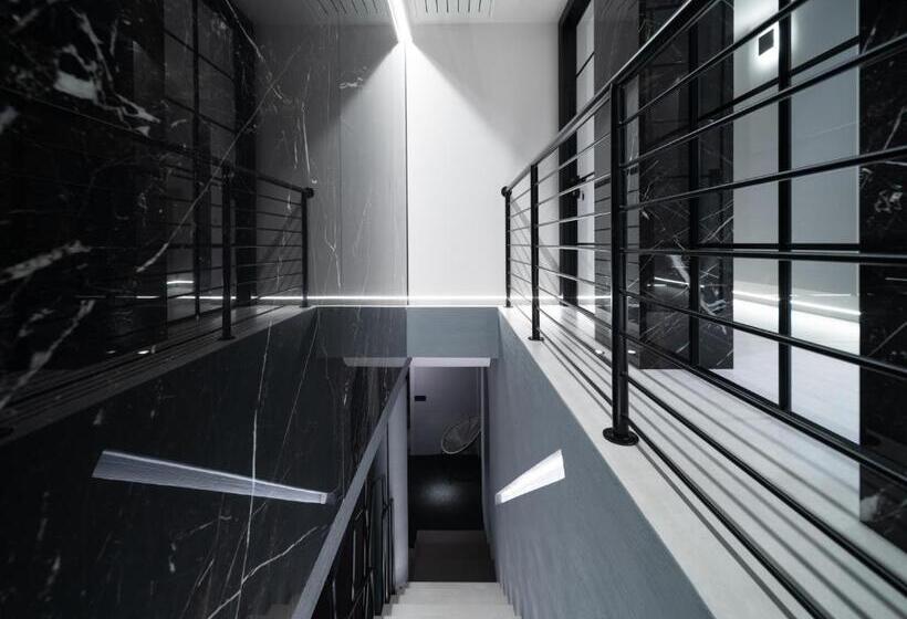 Пансион The Cave Suites Spa