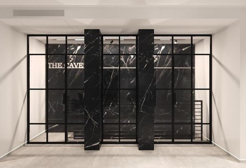 Пансион The Cave Suites Spa