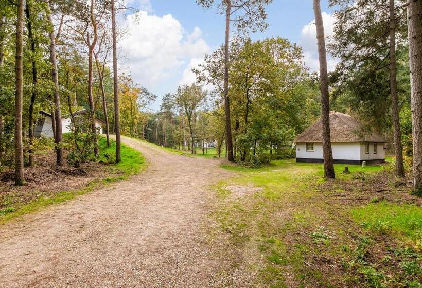 אתר נופש Summio Bungalowpark Herperduin