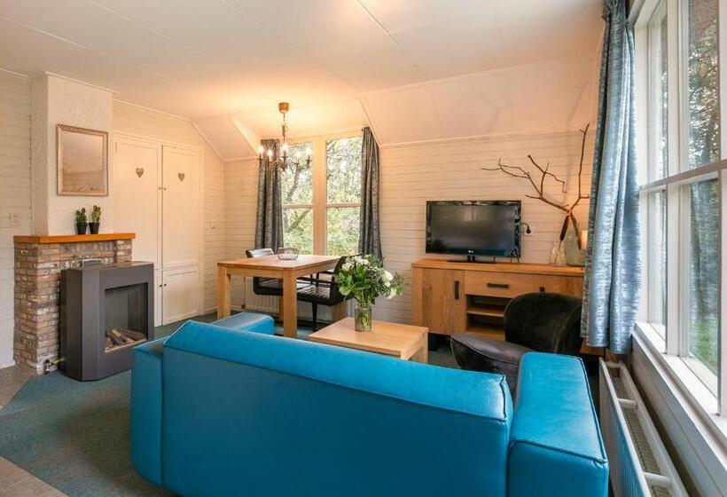 אתר נופש Summio Bungalowpark Herperduin