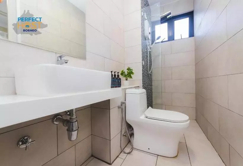 The Shore Kk By Perfect Host Borneo