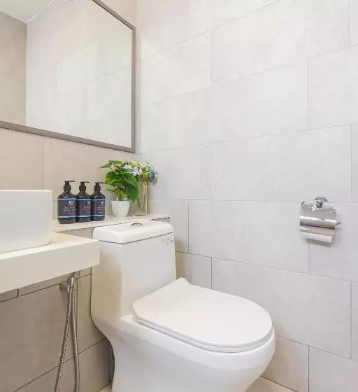 The Shore Kk By Perfect Host Borneo