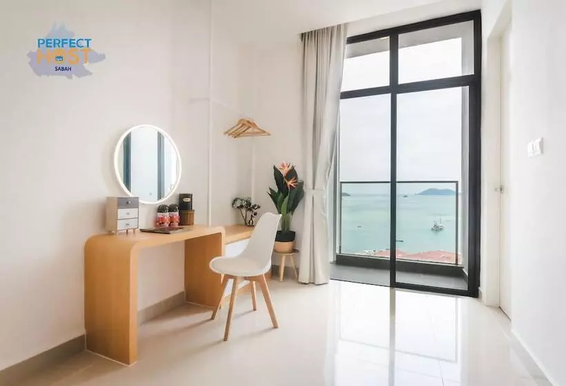 The Shore Kk By Perfect Host Borneo