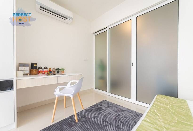 The Shore Kk By Perfect Host Borneo