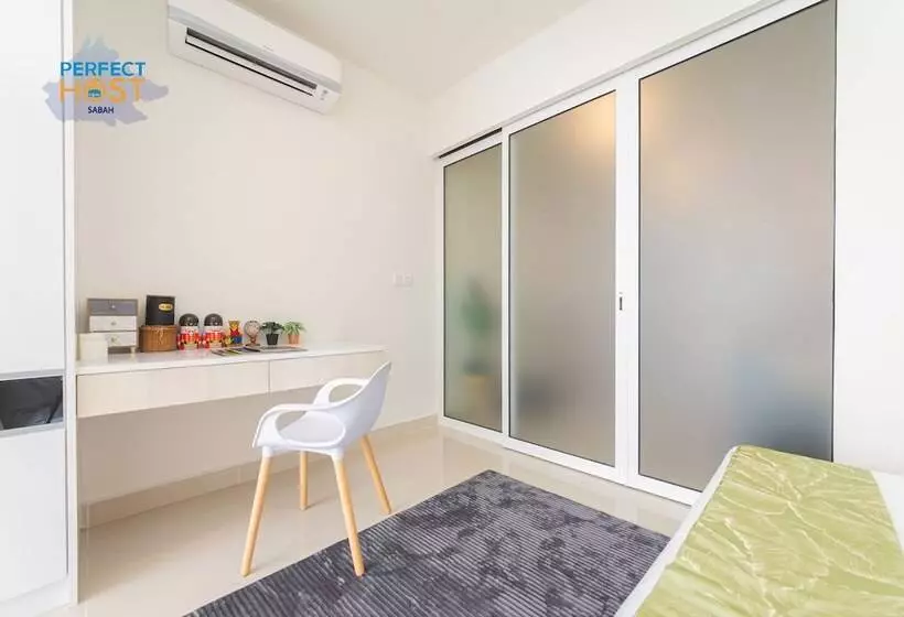 The Shore Kk By Perfect Host Borneo