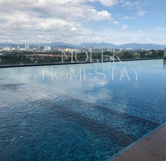 Evo Soho Studio Suites Bangi By Molek Homestay  Pool Or City View