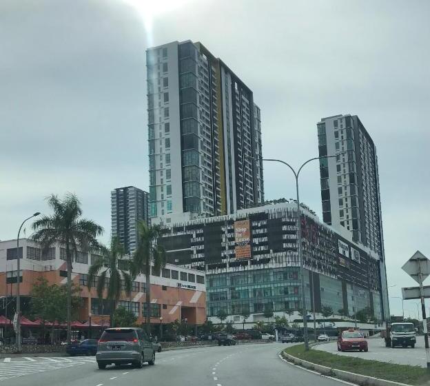 Evo Soho Studio Suites Bangi By Molek Homestay Pool Or City View