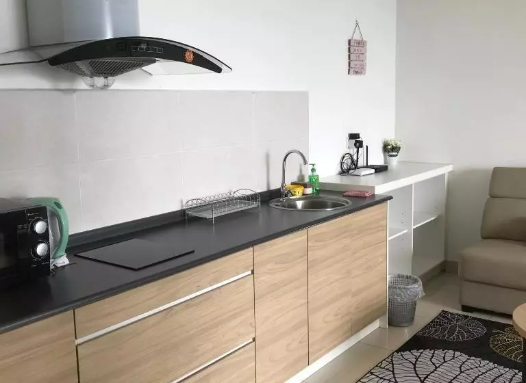 Evo Soho Studio Suites Bangi By Molek Homestay  Pool Or City View