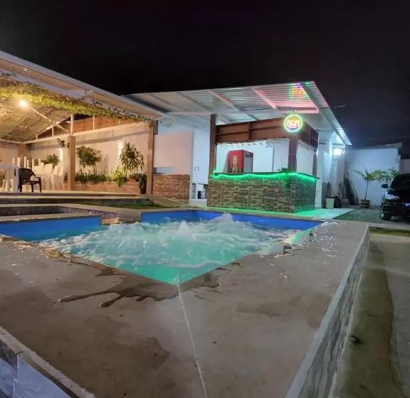 Hotelli Oasis Pijao
