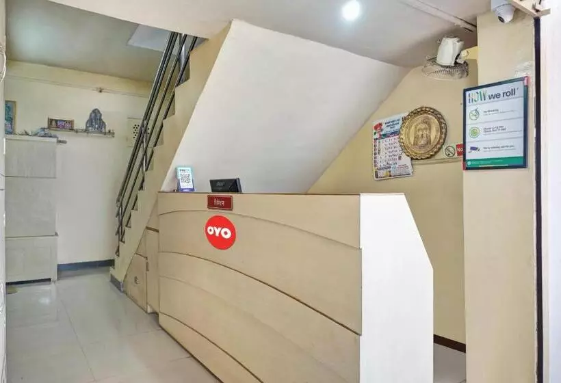 ホテル Oyo Sharanbasweshwar Executive Lodge