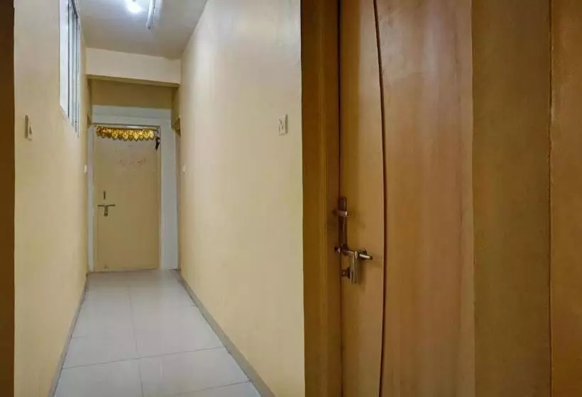 ホテル Oyo Sharanbasweshwar Executive Lodge
