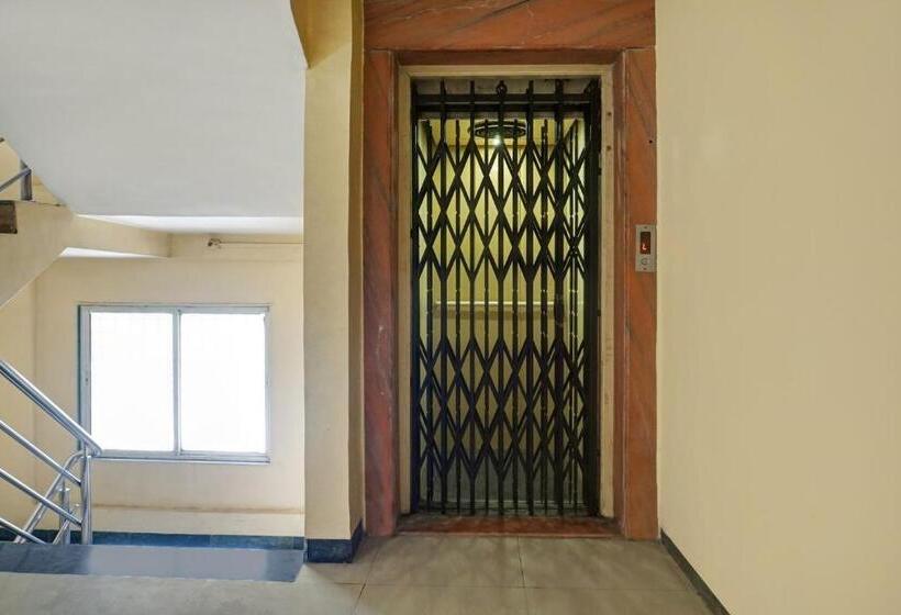 Hotelli Oyo Sharanbasweshwar Executive Lodge