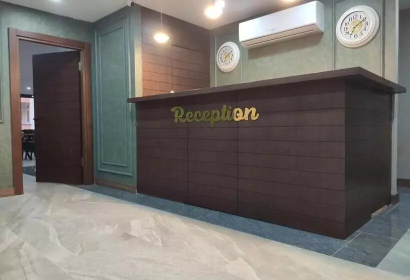 Otel 28