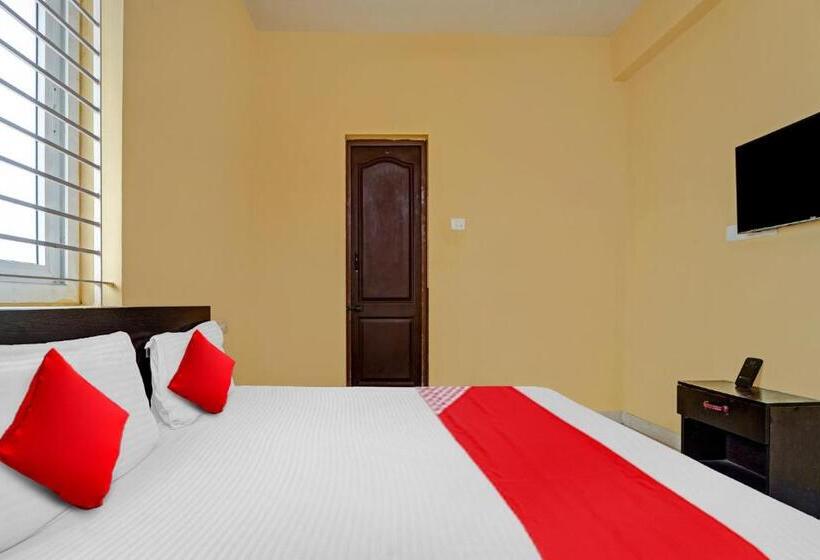 Oyo Flagship Hotel Aangal Residency