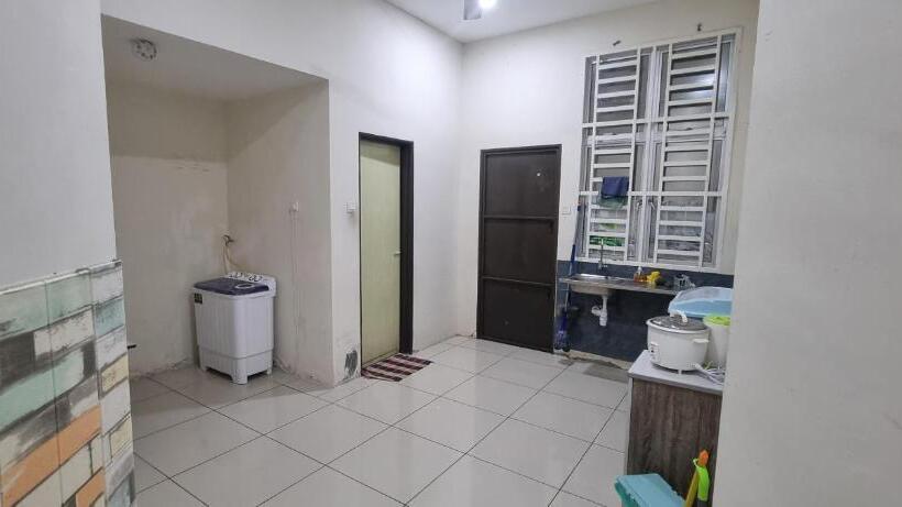 Pensão Homestay Di Jitra