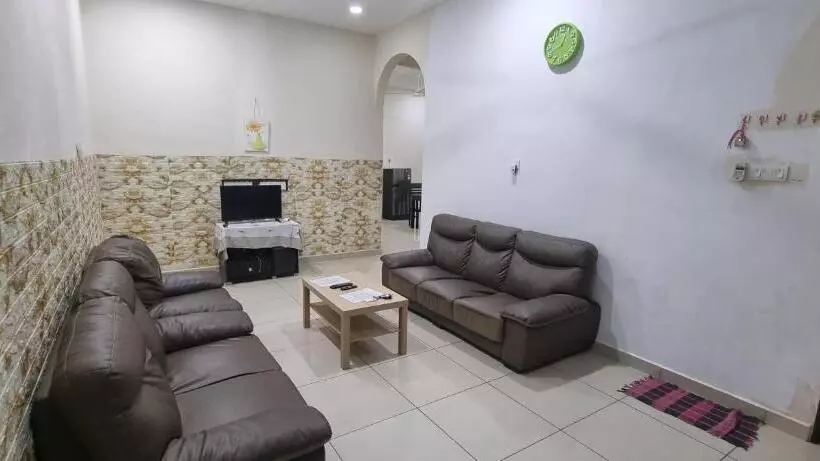 ペンション Homestay Di Jitra