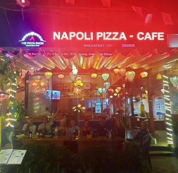 پانسیون Napoli Hostel Cat Ba