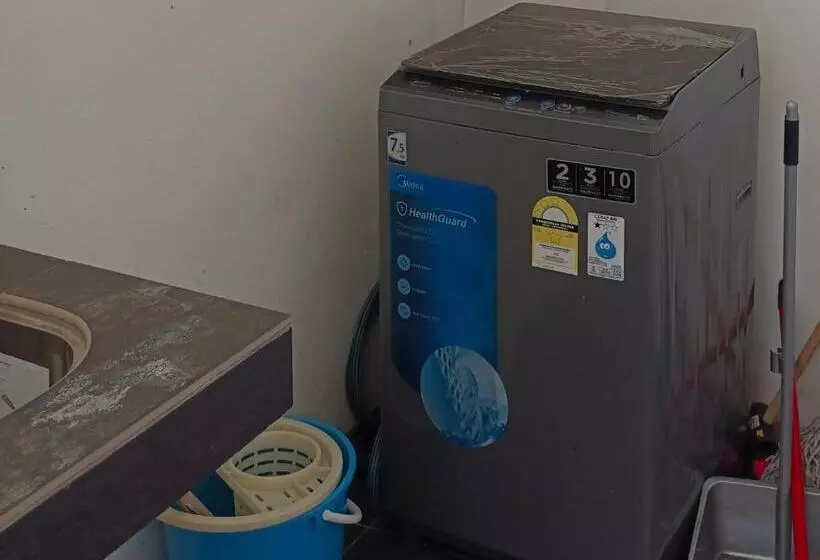 Majatalo Pro Qaseh Room Stay , Darulaman Lake Home