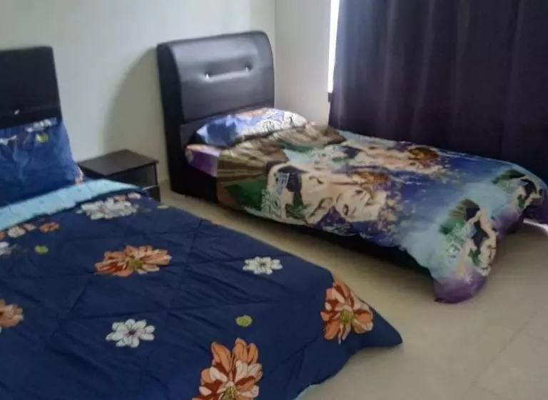 Majatalo Pro Qaseh Room Stay , Darulaman Lake Home