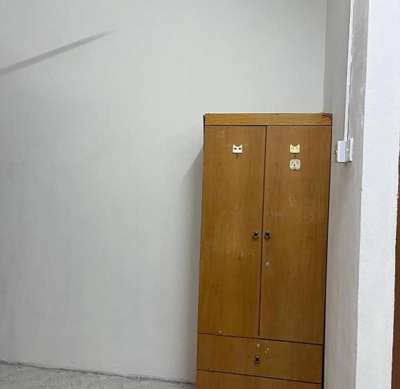 Пансион Roomstay Budget Kuala Terengganu Desa Chendering Private Bathroom