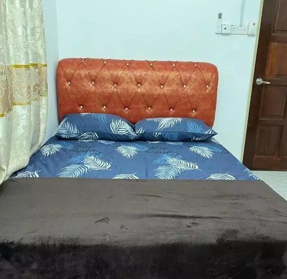 Majatalo Roomstay Budget Kuala Terengganu Desa Chendering Private Bathroom