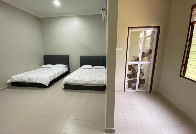 Pensió Sasuka Guesthouse