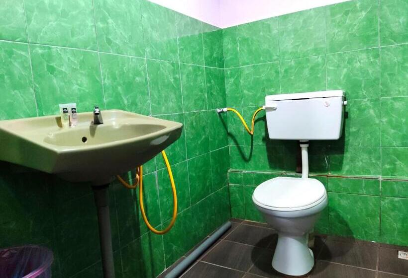 منتجع Lata Bayu Chalet   Waterfall & River With Kids Pool