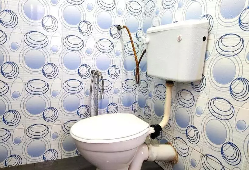 Lomakeskus Lata Bayu Chalet   Waterfall & River With Kids Pool