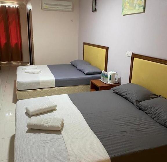 Tamim Suite Group Hotel Dungun