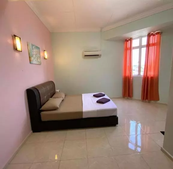 Tamim Suite Group Hotel Dungun