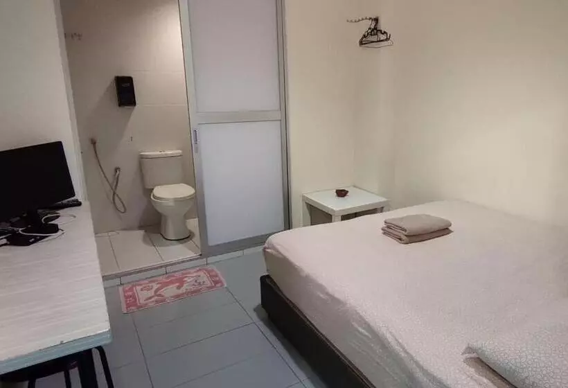 Retkeilymaja Fifty Seven Inn