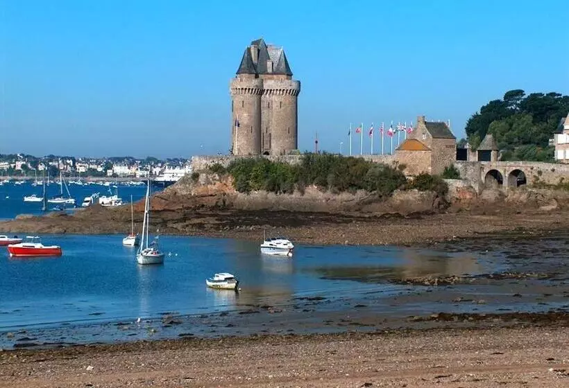 Aamiaismajoitus (B&B) A La Bonne Adresse