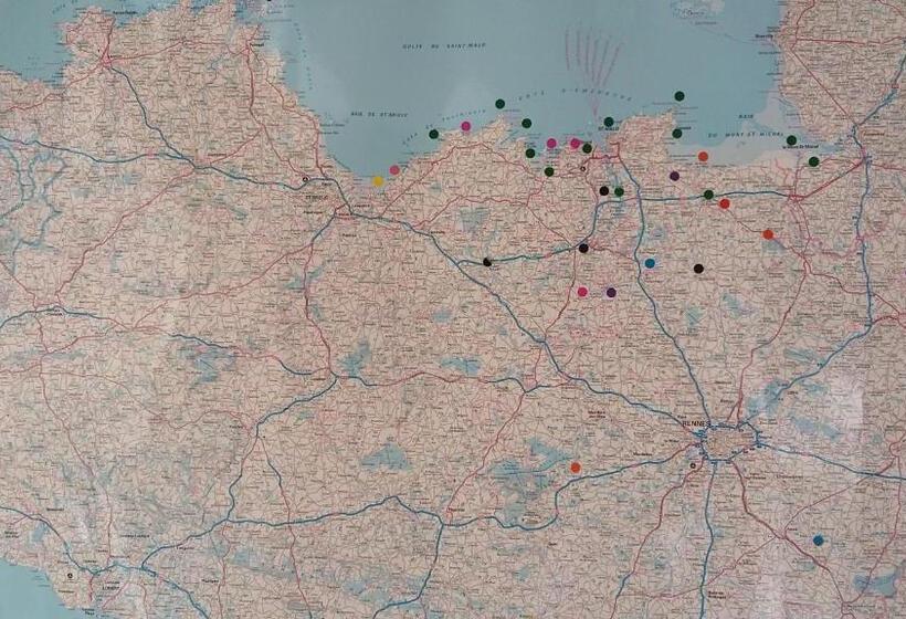 تختخواب و صبحانه A La Bonne Adresse