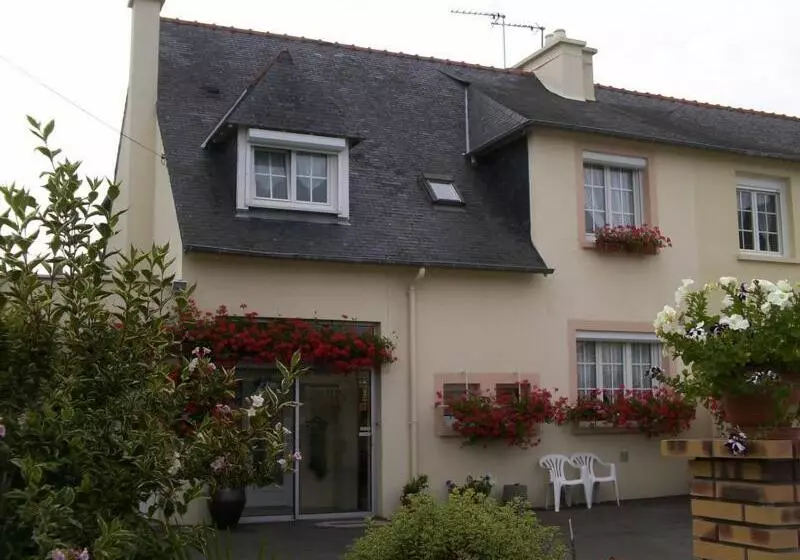 Aamiaismajoitus (B&B) A La Bonne Adresse