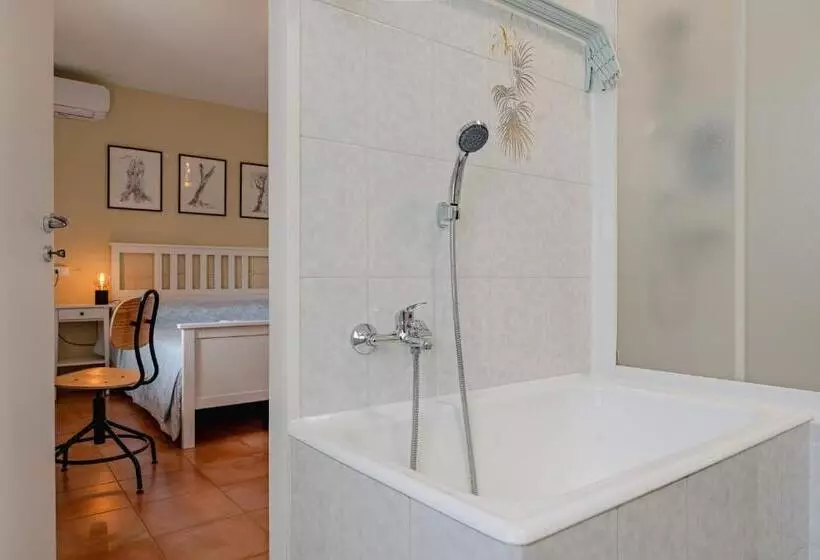 Aamiaismajoitus (B&B) Garda Doma