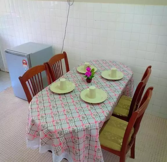 Aamiaismajoitus (B&B) Homestay Sejati