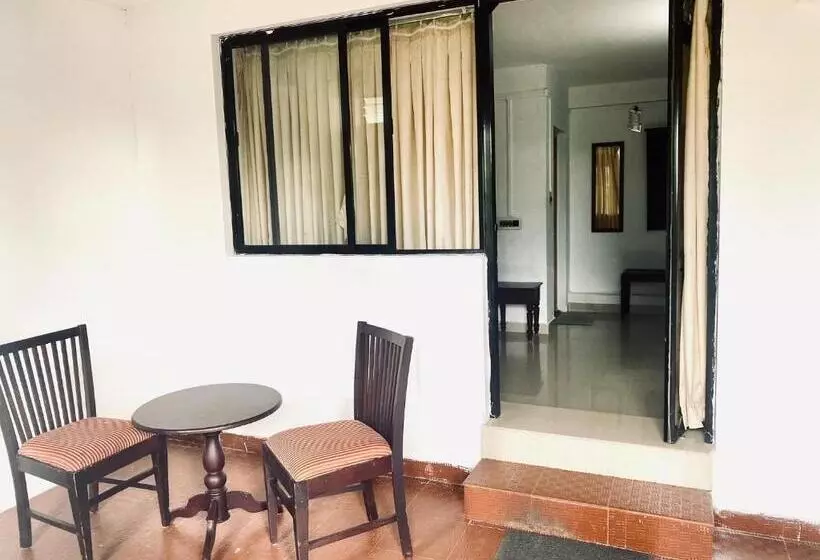 ベッドアンドブレックファースト Munnar Estate Residency