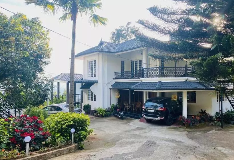 ベッドアンドブレックファースト Munnar Estate Residency