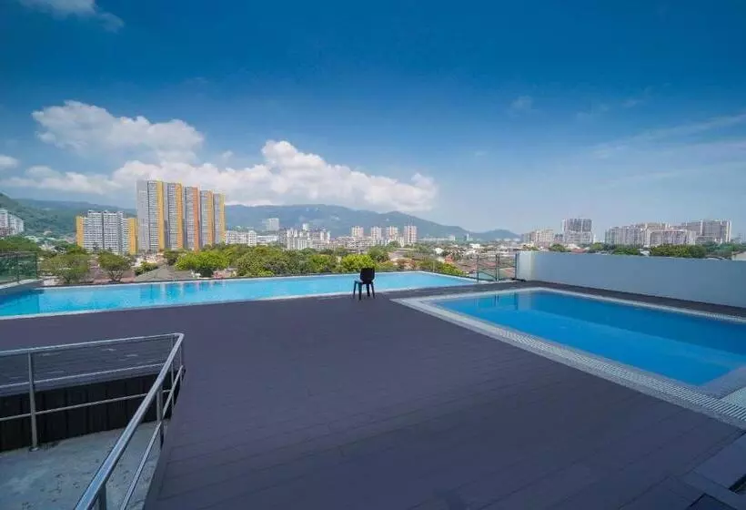 ホテル Avatel Jelutong