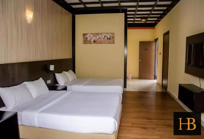 Hotelli H Benjamin Residence