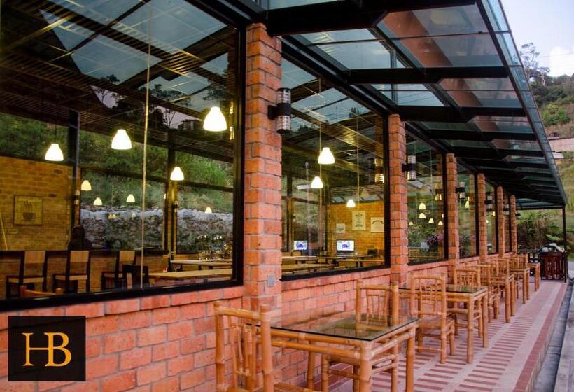 Hotel H Benjamin Residence